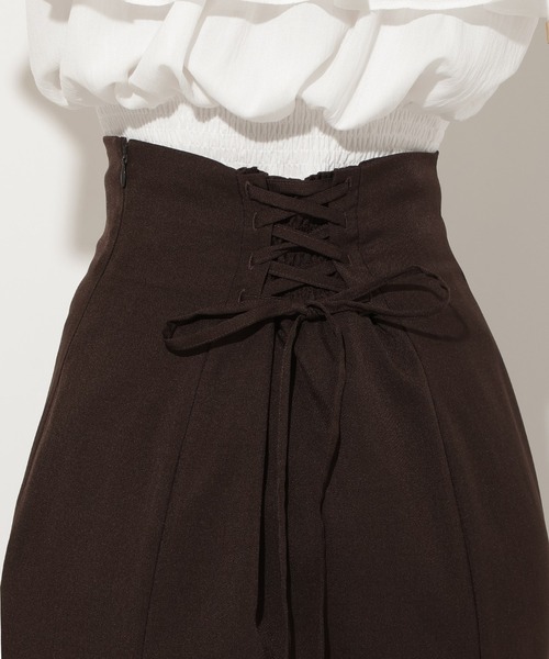 AND COUTURE(アンドクチュール)の「レースアップマーメイドスカート(スカート・レディース・グレー/ベージュ/ダークブラウン・SMALL/MEDIUM)」の14枚目の写真
