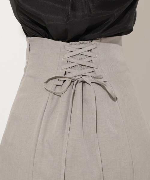 AND COUTURE(アンドクチュール)の「レースアップマーメイドスカート(スカート・レディース・グレー/ベージュ/ダークブラウン・SMALL/MEDIUM)」の8枚目の写真