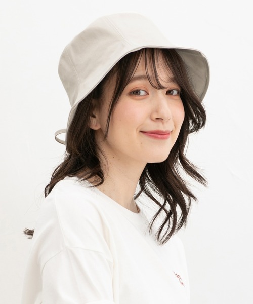 Honeys(ハニーズ)の「後ろリボンバケットハット(ハット・レディース・ライトベージュ/ブラウン/ブラック・FREE)」の3枚目の写真