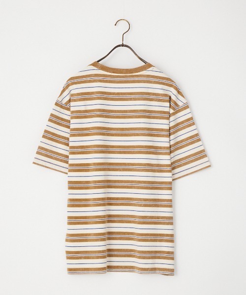 Guess（ゲス）の「[GUESS/ゲス] マルチボーダー ショートスリーブＴシャツ（Tシャツ/カットソー・レディース・キャメル・M/L）」の6枚目の写真