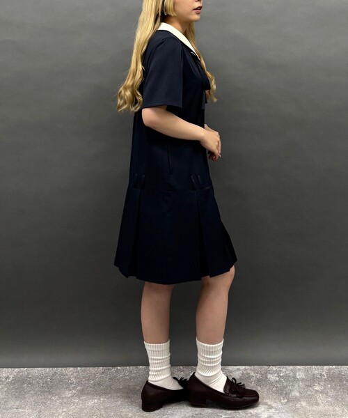 NICOLE CLUB(ニコル クラブ)の「ボックスプリーツミニワンピース(ワンピース・レディース・ネイビー/ライトグレー/ブラック・M)」の11枚目の写真