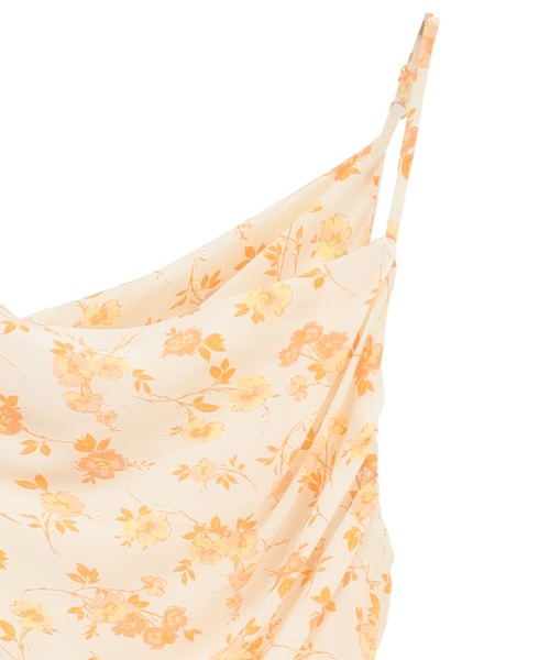 CLANE(クラネ)の「【CLANE】MABEL FLOWER DRAPE CAMI ONEPIECE(ワンピース・レディース・オレンジ/ブラック・1)」の5枚目の写真