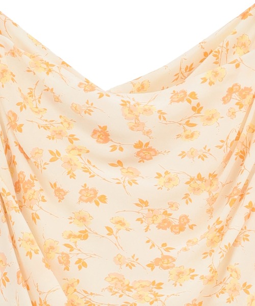 CLANE(クラネ)の「【CLANE】MABEL FLOWER DRAPE CAMI ONEPIECE(ワンピース・レディース・オレンジ/ブラック・1)」の4枚目の写真