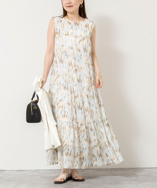 NOLLEY’S Sophi(ノーリーズソフィ)の「ウォッシャブルラメストライプアートプリントティアード2WAYワンピース(ワンピース・レディース・ベージュ系その他・38)」の1枚目の写真