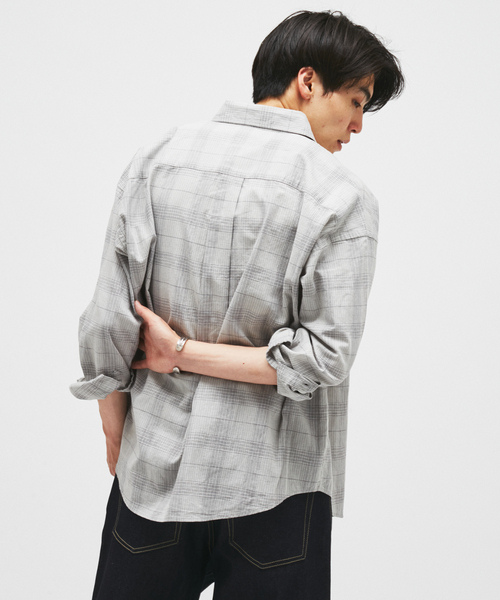 JOURNAL STANDARD(ジャーナルスタンダード)の「TRISECT2 / コットン リネン FAT レギュラーカラー シャツ(シャツ/ブラウス・メンズ・ホワイト/ブラウン/グレー・LARGE/MEDIUM)」の17枚目の写真