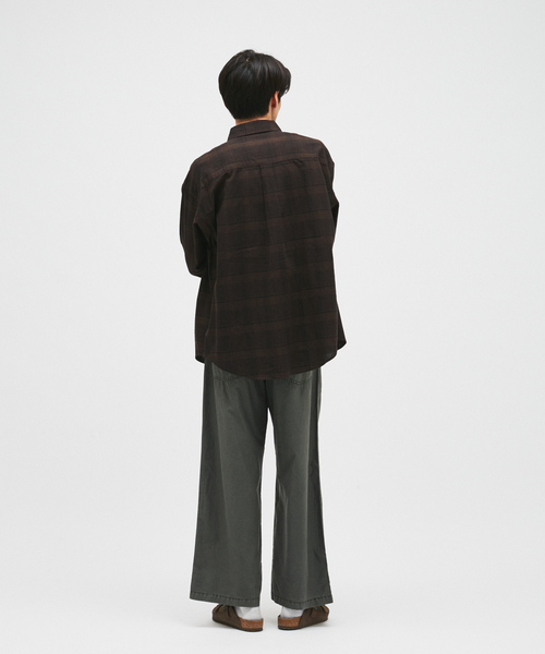 JOURNAL STANDARD(ジャーナルスタンダード)の「TRISECT2 / コットン リネン FAT レギュラーカラー シャツ(シャツ/ブラウス・メンズ・ホワイト/ブラウン/グレー・LARGE/MEDIUM)」の6枚目の写真