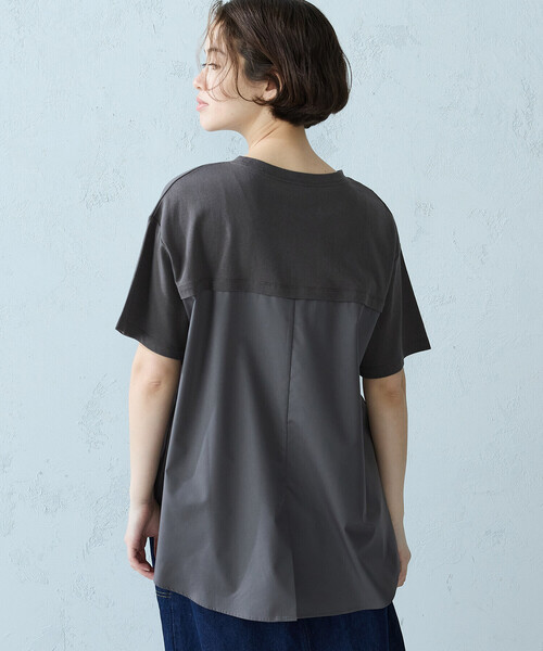 ONIGIRI(オニギリ)の「バックフレア Tシャツ(Tシャツ/カットソー・レディース・グリーン/アイボリー/チャコール/サックスブルー・FREE)」の10枚目の写真