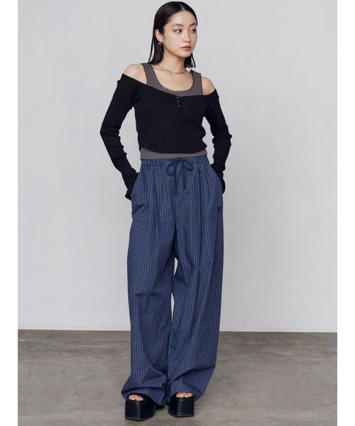 EMODA(エモダ)の「プランプヒールサンダル(サンダル・レディース・ブラック・SMALL/LARGE/MEDIUM)」の16枚目の写真