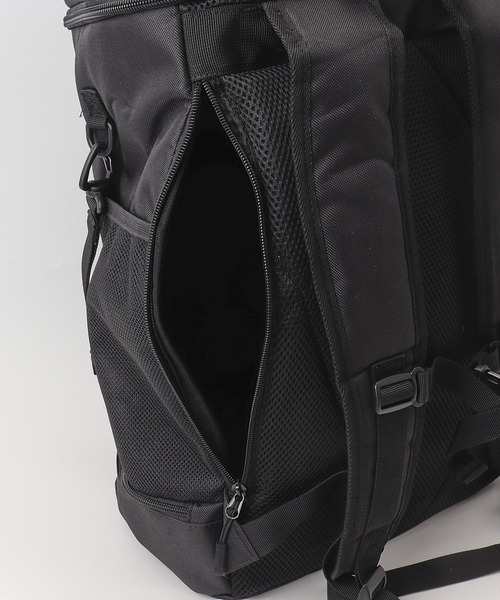 BACKYARD FAMILY(バックヤードファミリー)の「THRASHER スラッシャー バックパック 30L シューズスペース付(バックパック/リュック・メンズ・ブラック系その他/ブラック×ホワイト・FREE)」の7枚目の写真