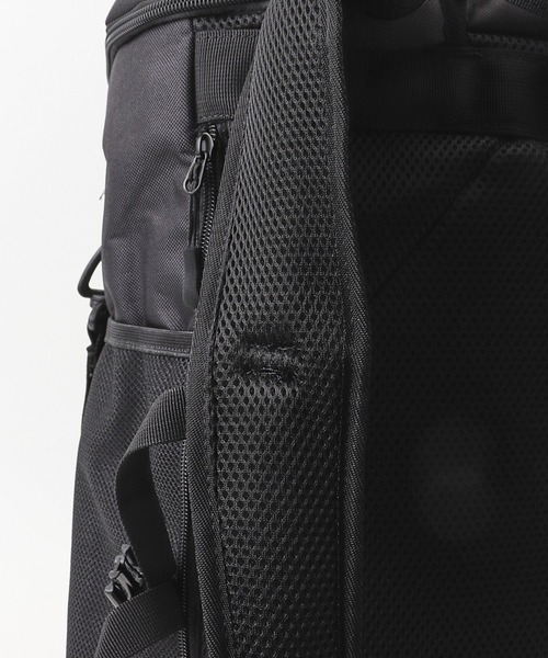 BACKYARD FAMILY(バックヤードファミリー)の「THRASHER スラッシャー バックパック 30L シューズスペース付(バックパック/リュック・メンズ・ブラック系その他/ブラック×ホワイト・FREE)」の9枚目の写真