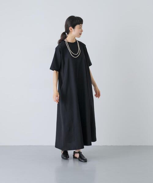 かぐれ(カグレ)の「『2サイズ展開』コットンAラインカットワンピース(ワンピース・レディース・ブラック・0/1)」の1枚目の写真
