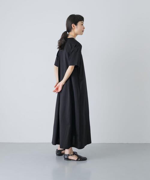かぐれ(カグレ)の「『2サイズ展開』コットンAラインカットワンピース(ワンピース・レディース・ブラック・0/1)」の2枚目の写真