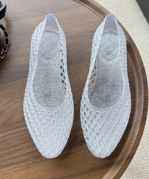 mebole(メボレ)の「jelly flat shoes(サンダル・レディース・シルバー/クリア/ブラック・MEDIUM/SMALL/LARGE)」の16枚目の写真