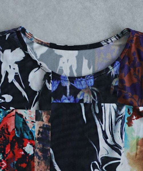 antiqua(アンティカ)の「アーカイブ柄 シアー ロングワンピース(ワンピース・レディース・マルチ・ONESIZE)」の12枚目の写真