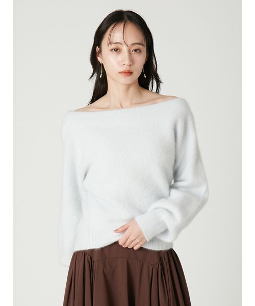 FRAY I.D(フレイアイディー)の「フォックスカシミアオフショルプルオーバー(Tシャツ/カットソー・レディース・ブラウン/アイボリー/ライトブルー/グレー・F)」の4枚目の写真