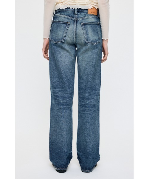 MOUSSY(マウジー)の「【26年AW新作】【新登場】MVS MIDRISE STRAIGHT(デニムパンツ・レディース・ワンウォッシュ/ダークブルー・26inch/23inch/24inch/25inch)」の13枚目の写真