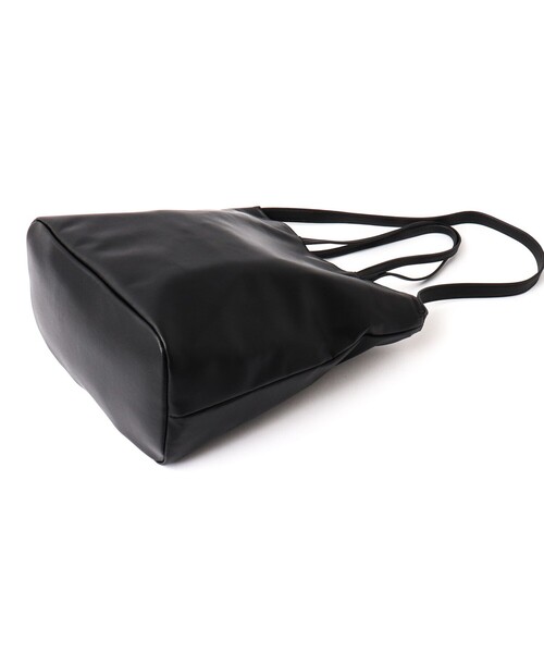 Un coeur（アンクール）の「【Un coeur/アンクール】K906018 DRAPE 2WAY TOTE（トートバッグ・メンズ・ブラック・FREE）」の10枚目の写真