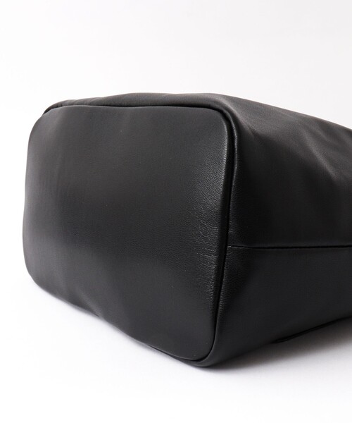 Un coeur（アンクール）の「【Un coeur/アンクール】K906018 DRAPE 2WAY TOTE（トートバッグ・メンズ・ブラック・FREE）」の11枚目の写真