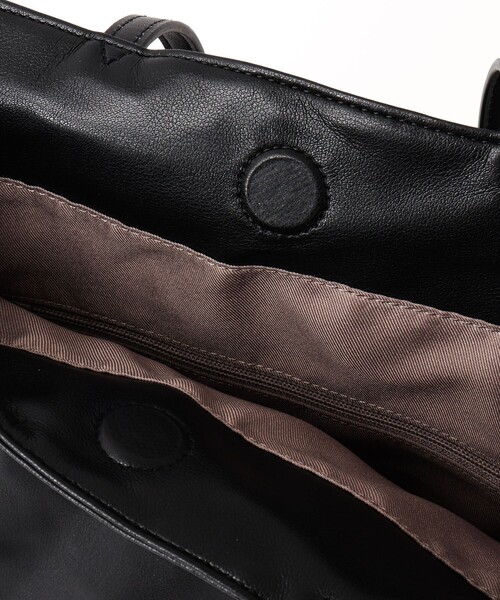 Un coeur（アンクール）の「【Un coeur/アンクール】K906018 DRAPE 2WAY TOTE（トートバッグ・メンズ・ブラック・FREE）」の14枚目の写真
