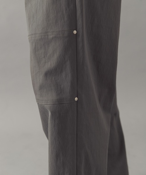 ITEMS URBANRESEARCH（アイテムズ アーバンリサーチ）の「リファインド ダブルニー ワークパンツ（その他パンツ・メンズ・オリーブ/グレー/ブラック・MEDIUM/LARGE）」の4枚目の写真