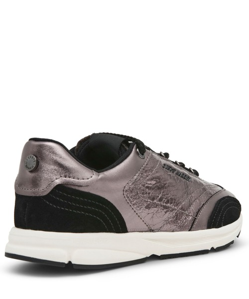 STEVE MADDEN(スティーブマデン)の「メタリックローカットスニーカー/S.MADDEN COLLECTOR-XA(スニーカー・レディース・ブラック×シルバー/シルバー・24.0cm/23.5-24/23.5cm/23.0cm/22.5cm/24.5cm)」の5枚目の写真