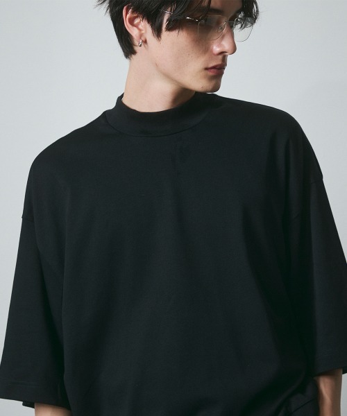 モックネック オーバーサイズ ショートスリーブTシャツ（Tシャツ