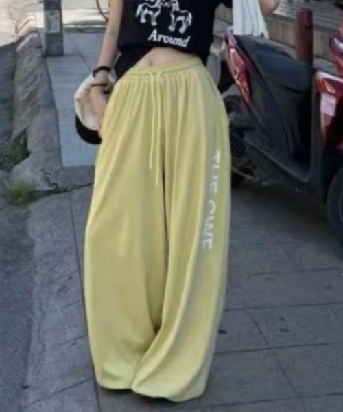 FAVORITO(ファヴォリート)の「ドローストリングリラックスパンツ(その他パンツ・レディース・ブラック/イエロー/ブルー/グリーン・F)」の1枚目の写真