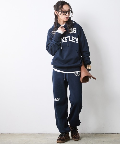 CHIC STYLE(シックスタイル)の「綿100%プリントフーディ<大きいサイズ有>シックスタイル(パーカー・レディース・杢グレー/ネイビー・3L/LL/L/M/5L/4L)」の10枚目の写真