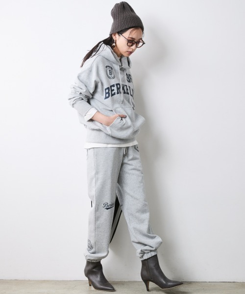 CHIC STYLE(シックスタイル)の「綿100%プリントフーディ<大きいサイズ有>シックスタイル(パーカー・レディース・杢グレー/ネイビー・3L/LL/L/M/5L/4L)」の12枚目の写真