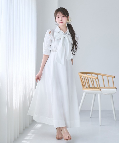Rose Muse(ロゼミューズ)の「Bow tie shirts dress(シャツワンピース・レディース・ネイビー/アイボリー/ベージュ・FREE)」の2枚目の写真