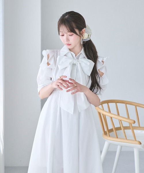 Rose Muse(ロゼミューズ)の「Bow tie shirts dress(シャツワンピース・レディース・ネイビー/アイボリー/ベージュ・FREE)」の6枚目の写真