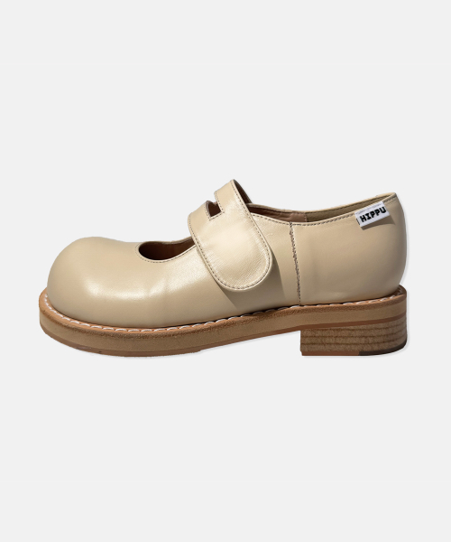 hippu(ヒプ)の「Square Jane Ivory(バレエシューズ・レディース・その他・23.5cm/24cm/24.5cm/25cm/25.5cm/22cm/22.5cm/23cm)」の2枚目の写真