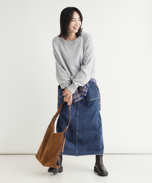 HONEYSUCKLE ROSE(ハニーサックルローズ)の「《柔らかな着心地/体型カバー》スウェットライクニット(ニット/セーター・レディース・グリーン/レッド系1/ライトグレー/ライトイエロー系・03/05/04)」の9枚目の写真