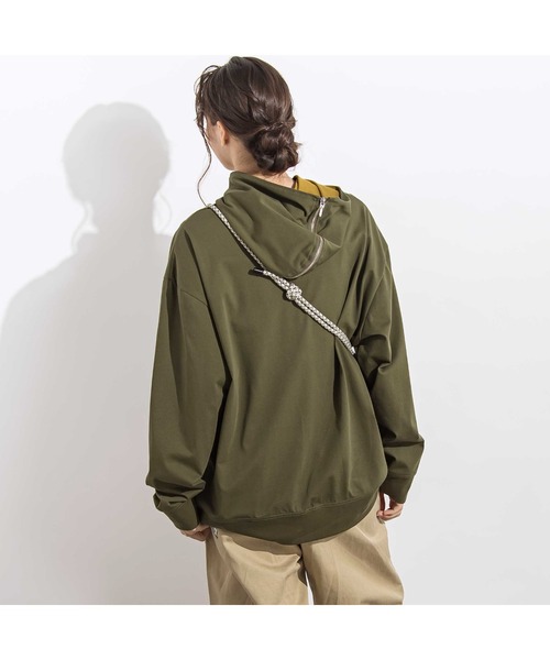 LIBERCORE par BEBE（リベルコアパルベベ）の「BIGセーラーカラープレーティング天竺フーディー親子お揃い 大人(140~175cm)（Tシャツ/カットソー・レディース・グリーン/グレー・L/M/S）」の10枚目の写真