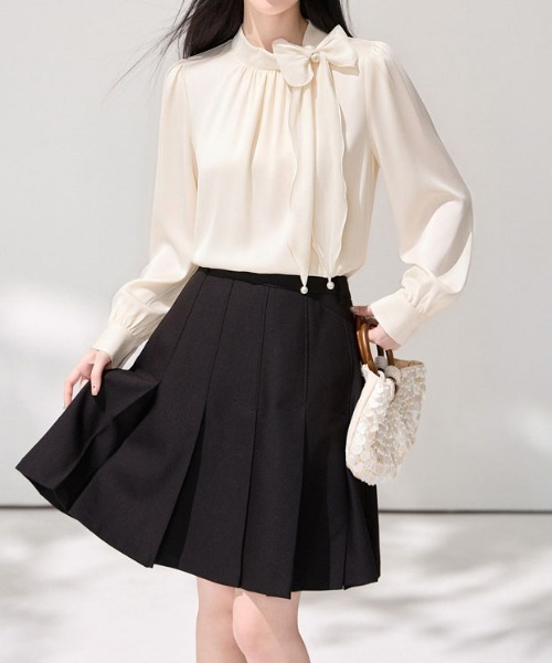 ＆soiree（アンドソワレ）の「ハイネックサイドリボンブラウス（シャツ/ブラウス・レディース・アイボリー・MEDIUM/X-LARGE/LARGE/SMALL）」の4枚目の写真