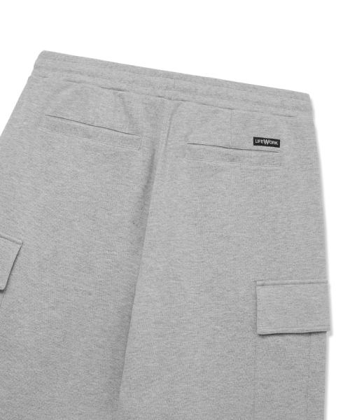LIFE WORK(ライフワーク)の「エッセンシャルワッペンカーゴバミューダパンツ(その他パンツ・レディース・ライトグレー/チャコールグレー・MEDIUM/LARGE)」の4枚目の写真