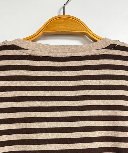 Doux Belle(ドゥーベル)の「ボーダー柄リブ切替長袖プルオーバー(Tシャツ/カットソー・レディース・ベージュ・MEDIUM/LARGE/X-LARGE)」の12枚目の写真