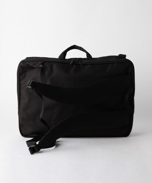 green label relaxing（グリーンレーベルリラクシング）の「[ザ ノースフェイス] TNF SHUTTLE 3WAY デイパック 25 ◇（ビジネスバッグ・メンズ・ブラック/ベージュ/ネイビー/ダークグリーン/ナチュラル/ロイヤルブルー・フリー）」の16枚目の写真