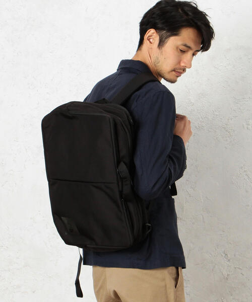 green label relaxing（グリーンレーベルリラクシング）の「[ザ ノースフェイス] TNF SHUTTLE 3WAY デイパック 25 ◇（ビジネスバッグ・メンズ・ブラック/ベージュ/ネイビー/ダークグリーン/ナチュラル/ロイヤルブルー・フリー）」の8枚目の写真
