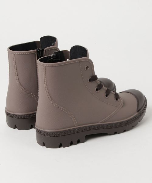 byあしながおじさん（バイアシナガオジサン）の「〈ｂｙあしながおじさん〉　レースアップレインブーツ 8720001（レインシューズ・レディース・ブラック/ネイビー/グレイッシュベージュ・LL/S/M/L）」の4枚目の写真