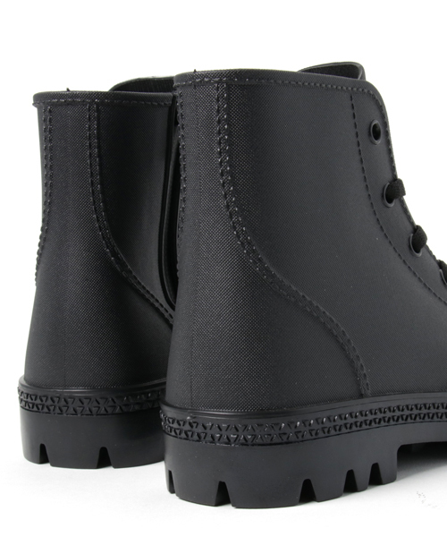 byあしながおじさん（バイアシナガオジサン）の「〈ｂｙあしながおじさん〉　レースアップレインブーツ 8720001（レインシューズ・レディース・ブラック/ネイビー/グレイッシュベージュ・LL/S/M/L）」の6枚目の写真