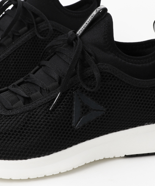 Reebok（リーボック）の「リーボックライト（スニーカー・メンズ・ブラック/イエロー・26.5cm/27.5cm/25.5cm/28.5cm/27.0cm/30.0cm/29.5cm/28.0cm/29.0cm/26.0cm/25.0cm）」の8枚目の写真