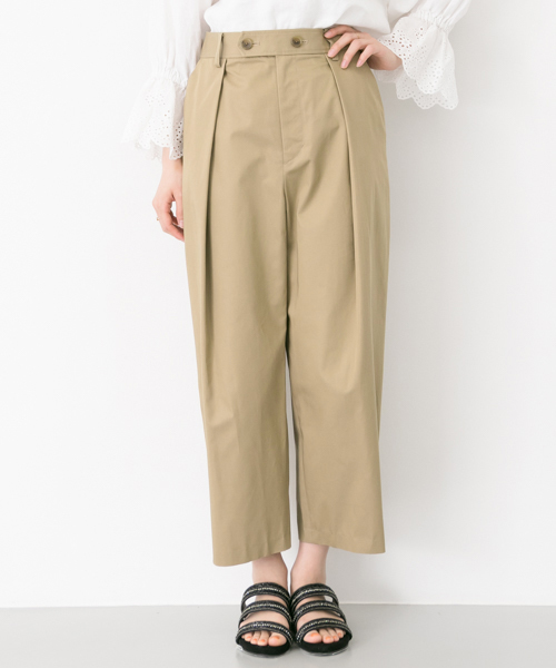 URBAN RESEARCH（アーバンリサーチ）の「【TRILL掲載】UR チノタックラインパンツ（チノパンツ・レディース・カーキ/ベージュ・36/38）」の9枚目の写真