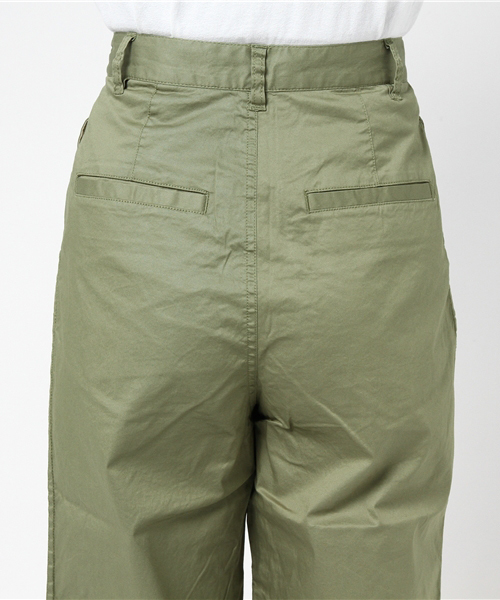 LAKOLE（ラコレ）の「【汗ジミ軽減】ワイドレッグチノパンツ / LAKOLE（チノパンツ・レディース・オリーブ/ベージュ・3/2/4）」の9枚目の写真