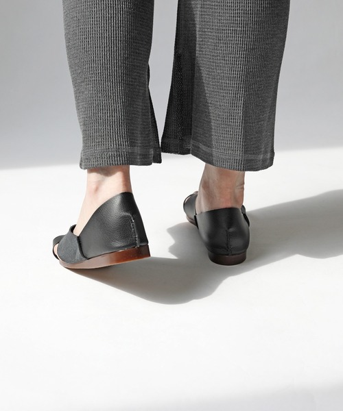 RiiiKa（リーカ）の「【MADE IN JAPAN】【安心の日本製】オープントゥフラットシューズ【RiiiKa/リーカ】（サンダル・レディース・ブラック/アイボリー/キャメル/カーキ/ブラック系その他・M/LL/S/L）」の7枚目の写真