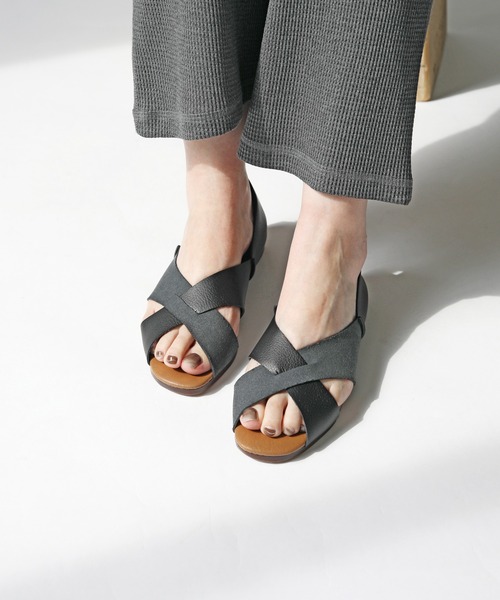 RiiiKa（リーカ）の「【MADE IN JAPAN】【安心の日本製】オープントゥフラットシューズ【RiiiKa/リーカ】（サンダル・レディース・ブラック/アイボリー/キャメル/カーキ/ブラック系その他・M/LL/S/L）」の14枚目の写真