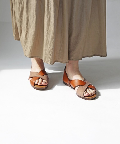 RiiiKa（リーカ）の「【MADE IN JAPAN】【安心の日本製】オープントゥフラットシューズ【RiiiKa/リーカ】（サンダル・レディース・ブラック/アイボリー/キャメル/カーキ/ブラック系その他・M/LL/S/L）」の15枚目の写真