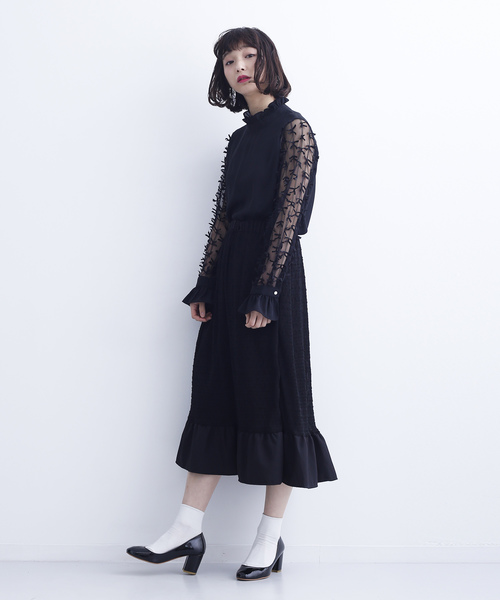 merlot plus（メルロープリュス）の「リボンチュール袖ブラウス6493（シャツ/ブラウス・レディース・ブラック/アイボリー・FREE）」の6枚目の写真