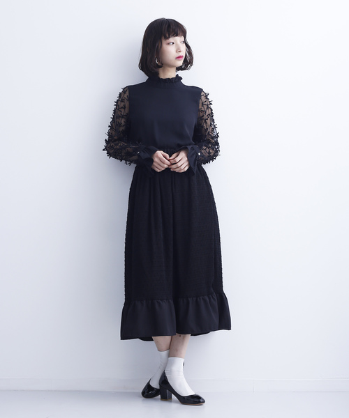 merlot plus（メルロープリュス）の「リボンチュール袖ブラウス6493（シャツ/ブラウス・レディース・ブラック/アイボリー・FREE）」の5枚目の写真