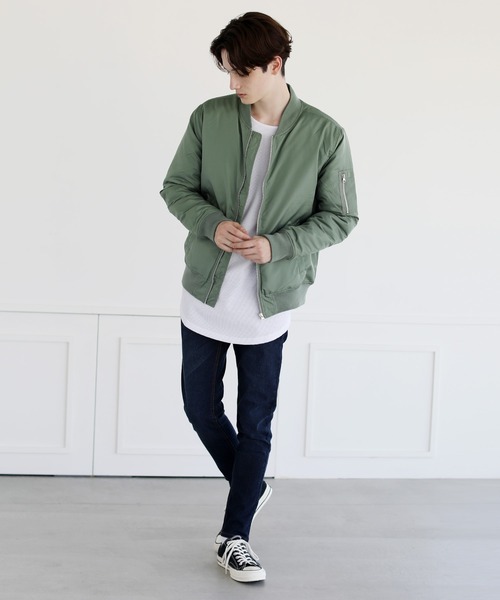 ASTRONOMY（アストロノミー）の「中綿パディングMA-1ジャケット（MA-1・メンズ・ブラック/ベージュ/ネイビー/グレー/カーキ/モカ/アーミー/杢グレー/ワイン/グリーン系その他/ブラック系その他/ブラック系その他2/ブルー系その他/グリーン系その他2/ベージュ系その他/ブラウン系その他/グリーン系その他3/ホワイト/チャコール/ブラウン・S/M/L/XL/XXL）」の22枚目の写真